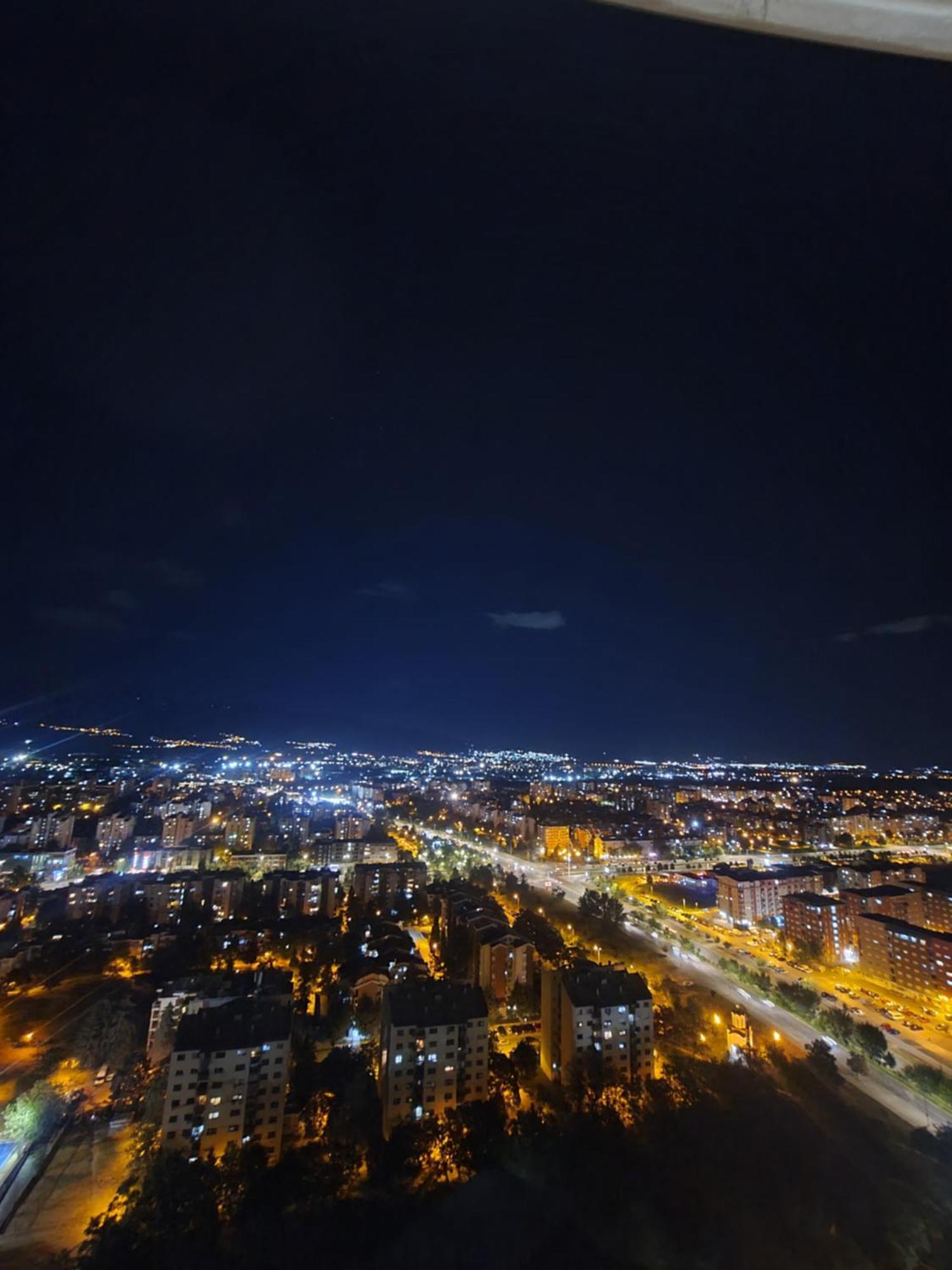 Alfred Sky Smart Apartment 29Th Spa Included Скопие Екстериор снимка