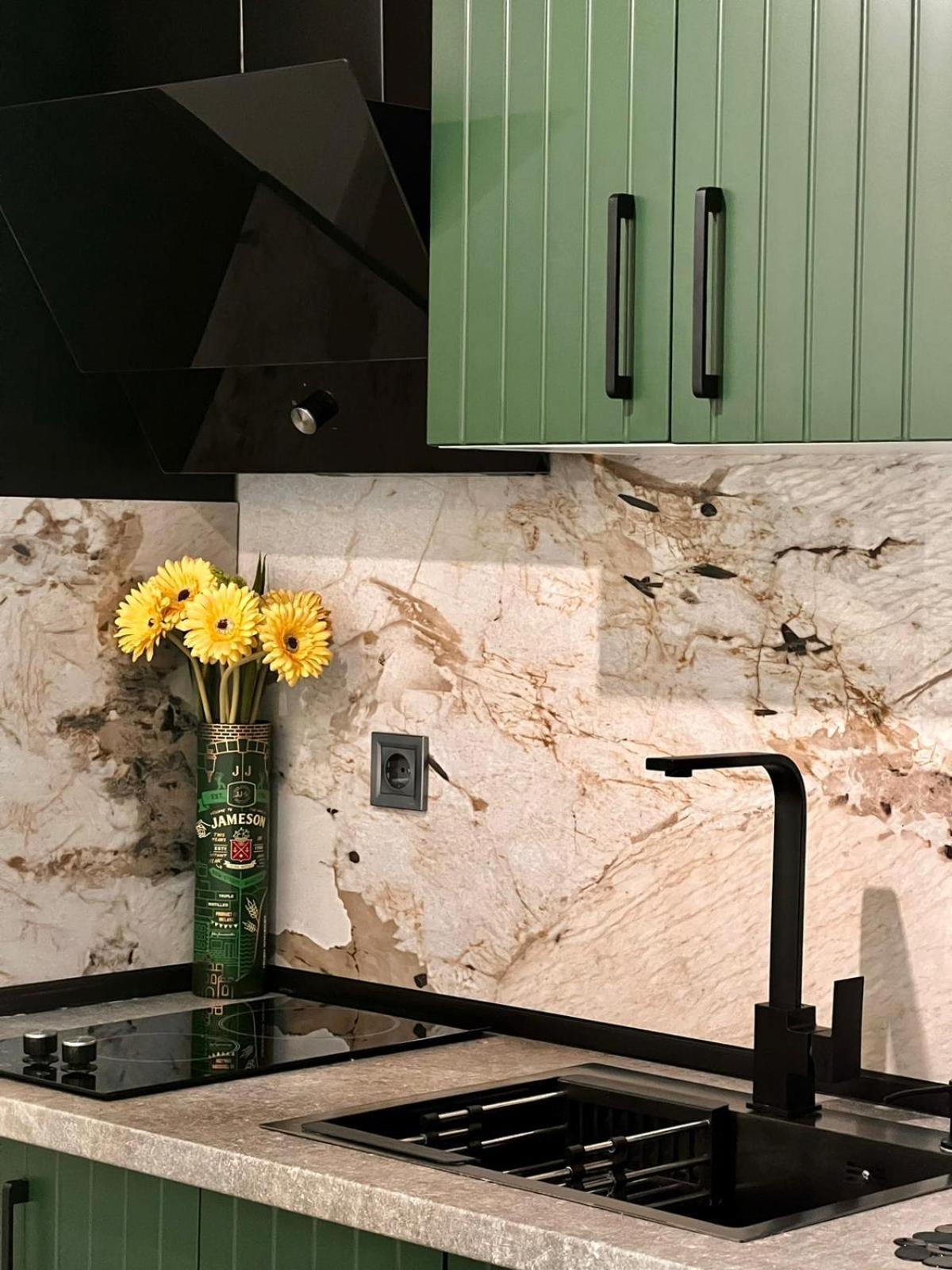 Alfred Sky Smart Apartment 29Th Spa Included Скопие Екстериор снимка